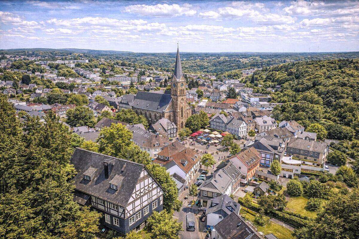 Stadtansicht von Burscheid im Rheinisch-Bergischen Kreis – hier kaufen wir Autos mit Motorschaden an