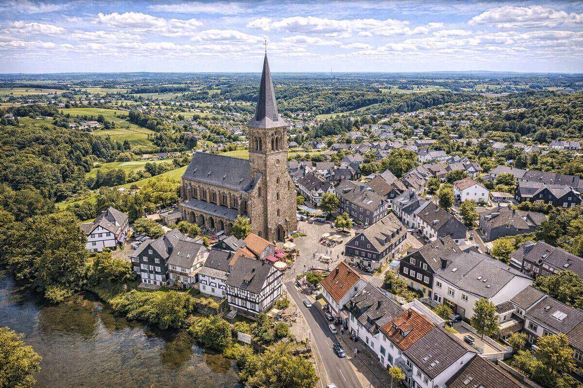 Stadtansicht von Much im Rhein-Sieg-Kreis – hier kaufen wir Autos mit Motorschaden an