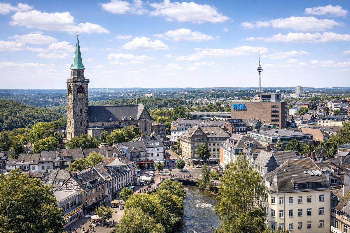 Stadtansicht von Remscheid im Bergischen Land – hier kaufen wir Autos mit Motorschaden an